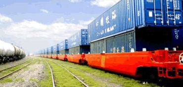 鐵路貨運增量挑戰(zhàn)下的策略調整 以煤運價下調促公鐵競爭新格局